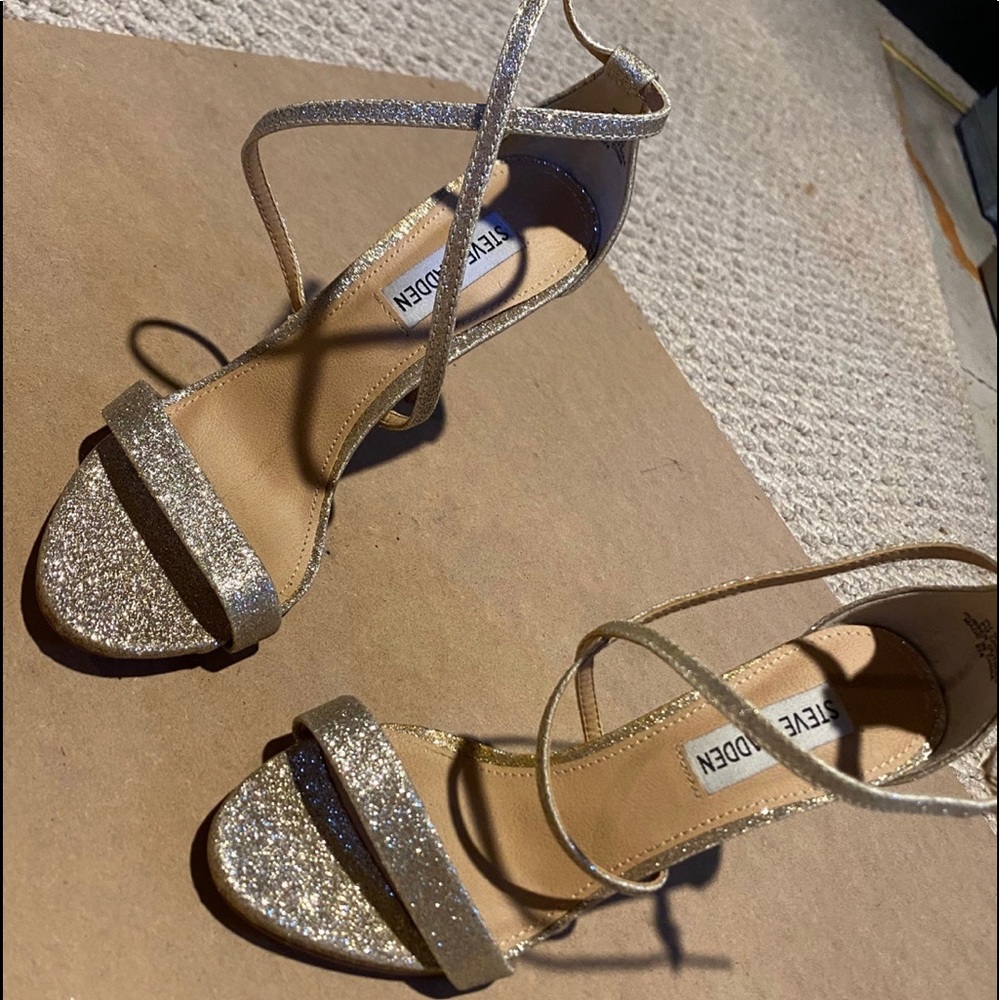 Champagne glitter Steve Madden heels